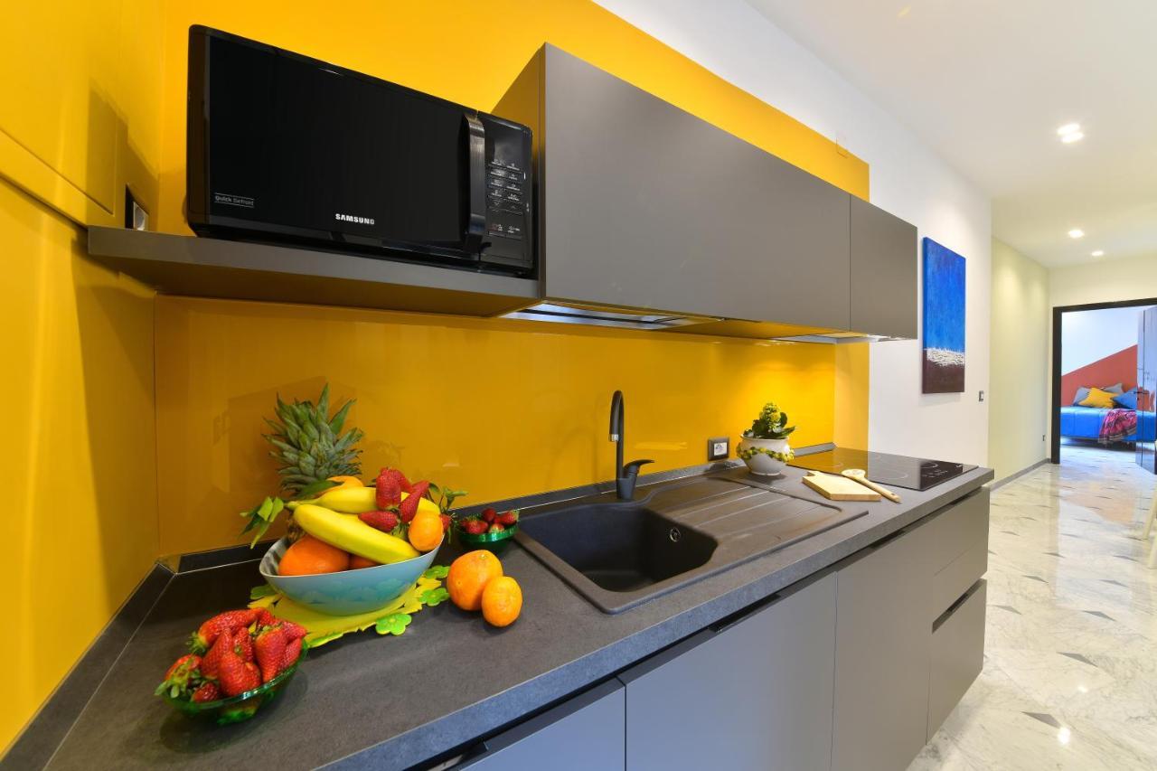 Domus 42 Otel Napoli Dış mekan fotoğraf